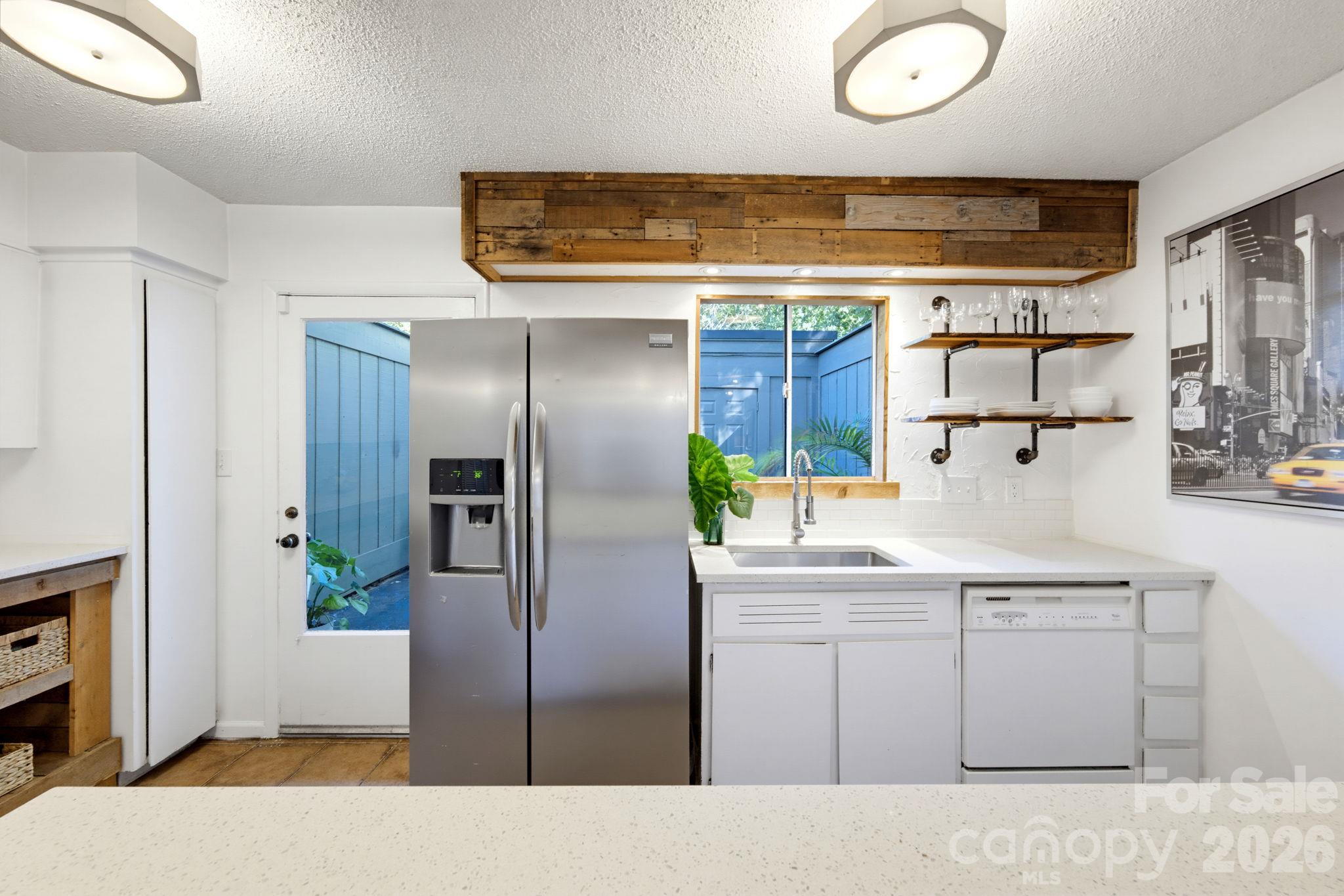 3732 Winding Creek Lane Property Photo 15