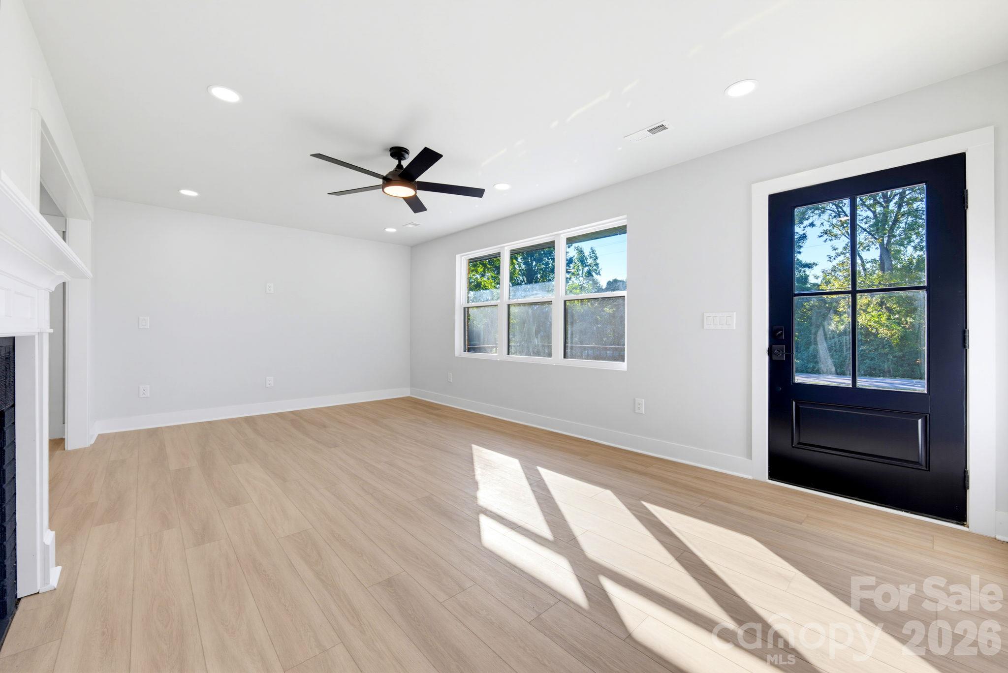 1325 Armstrong Road Property Photo 10