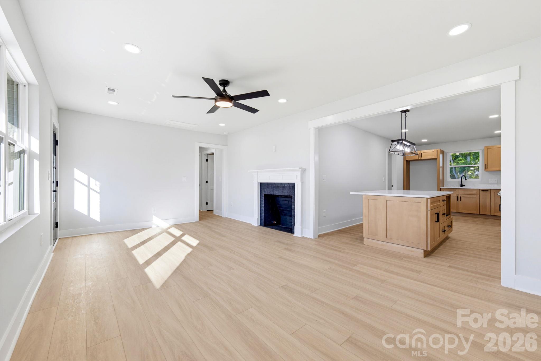 1325 Armstrong Road Property Photo 11