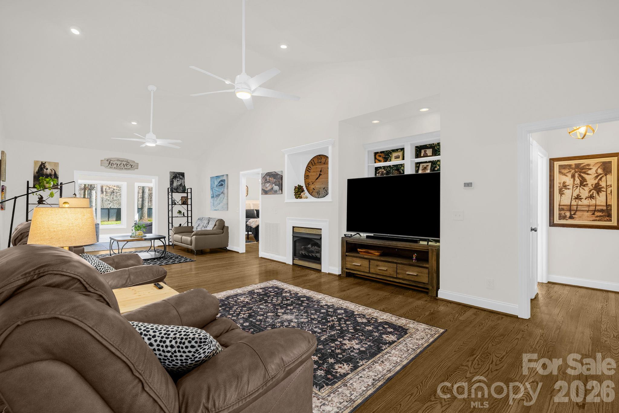 2329 Millbrook Drive Property Photo 10