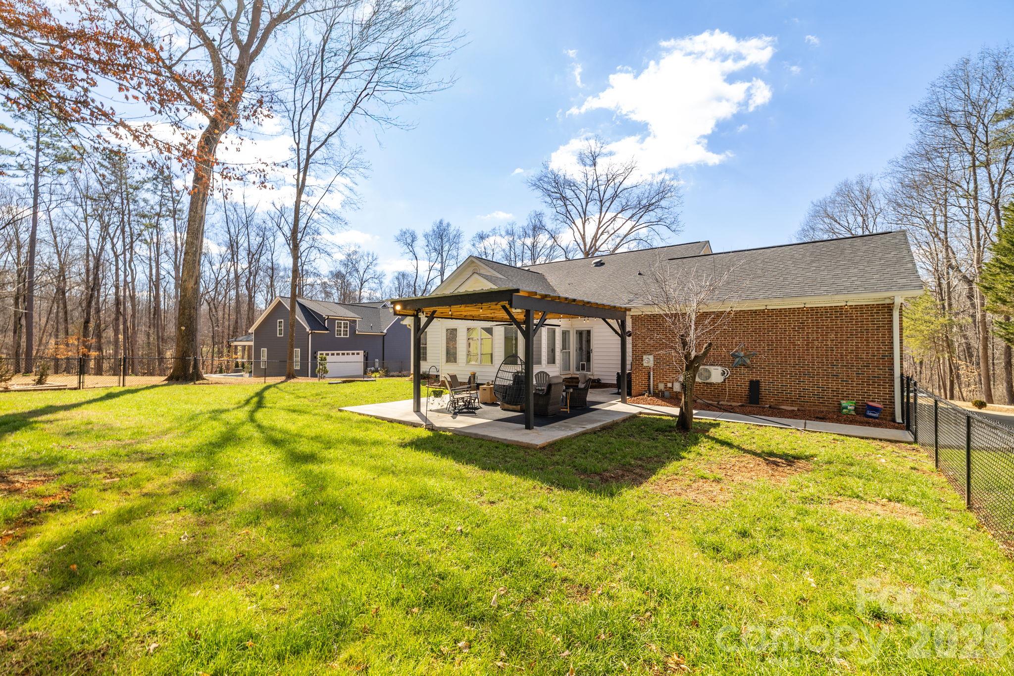 2329 Millbrook Drive Property Photo 35