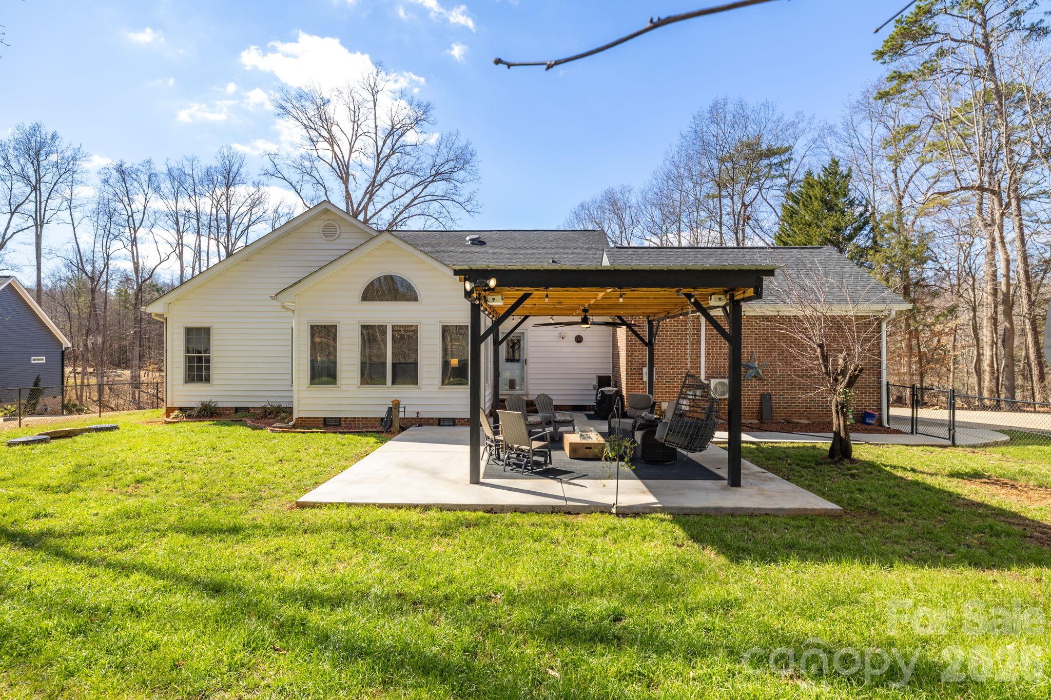 2329 Millbrook Drive Property Photo 36