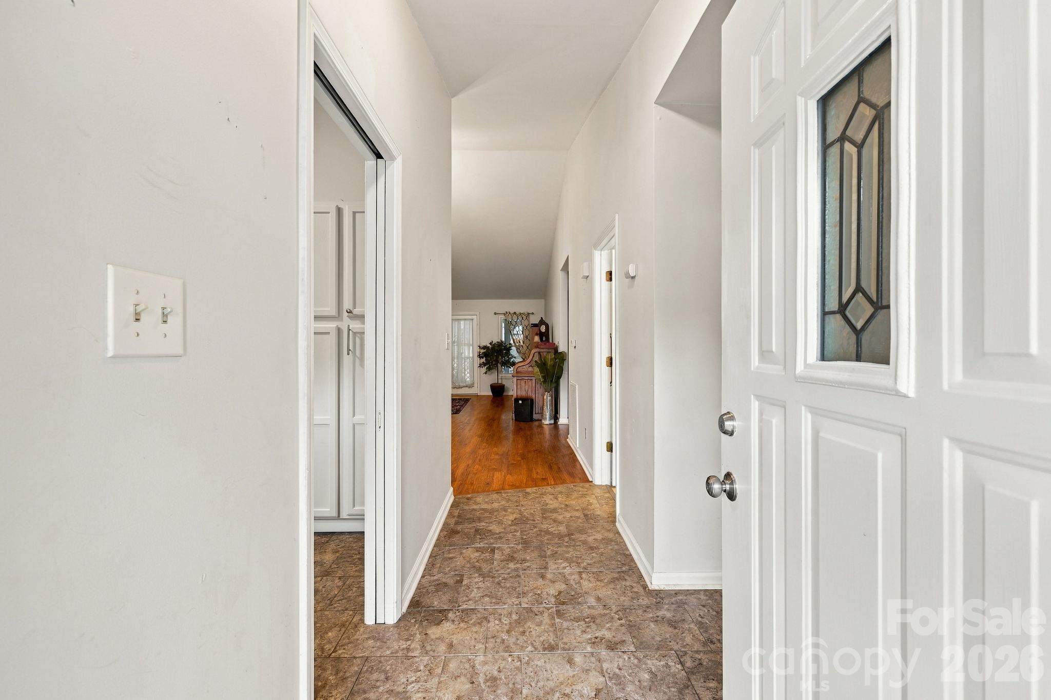 1805 Wellington Hills Circle Property Photo 6