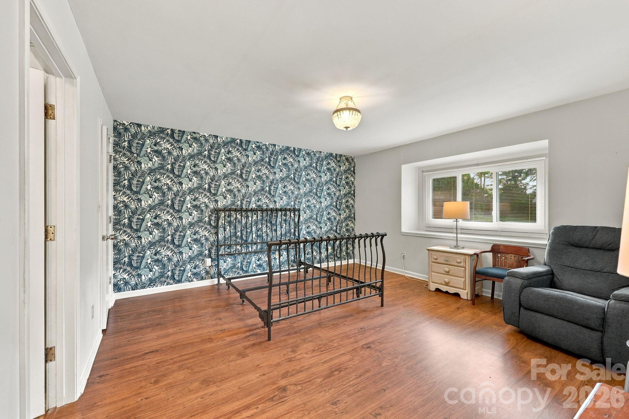 1805 Wellington Hills Circle Property Photo 13