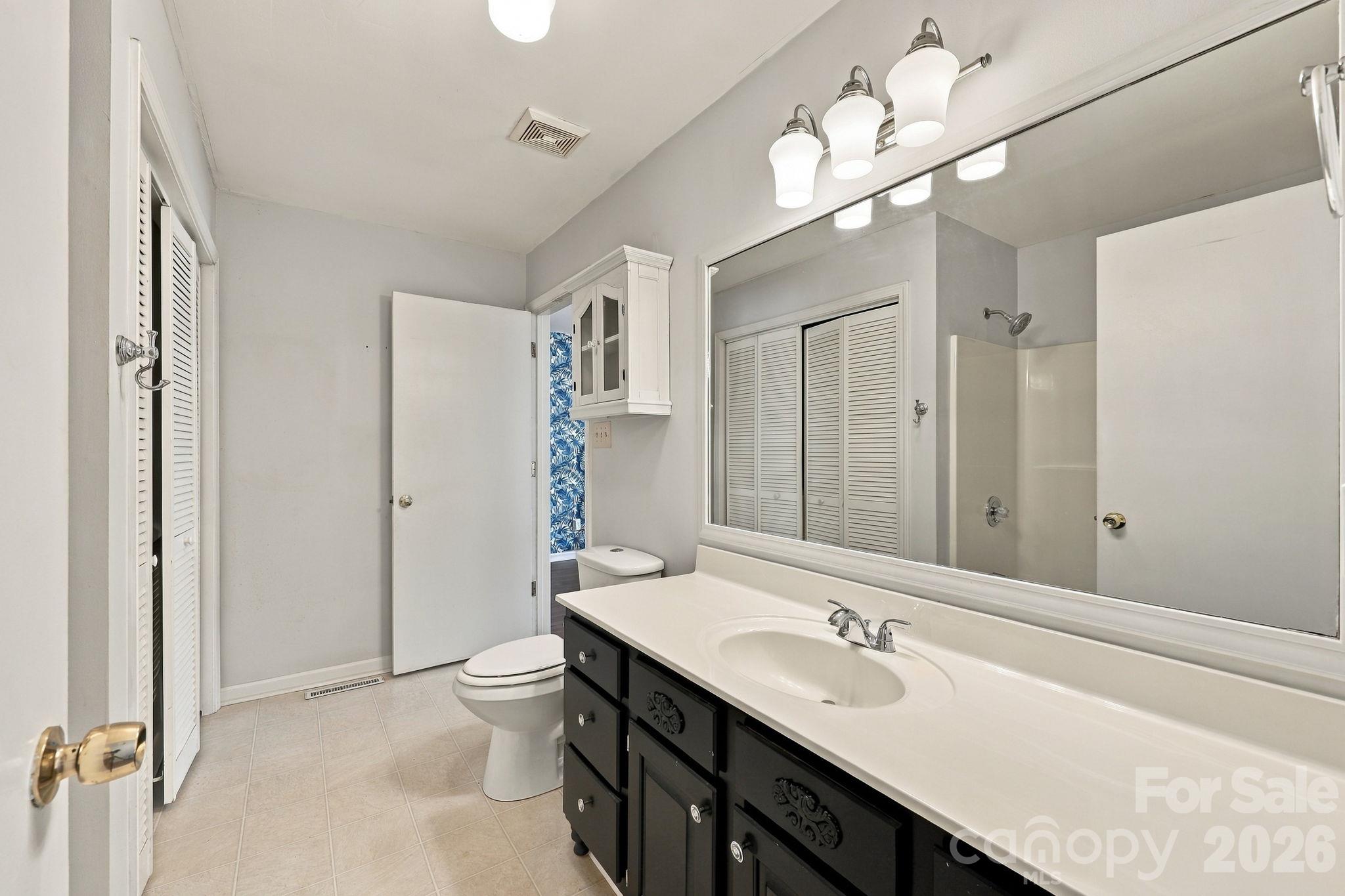 1805 Wellington Hills Circle Property Photo 17