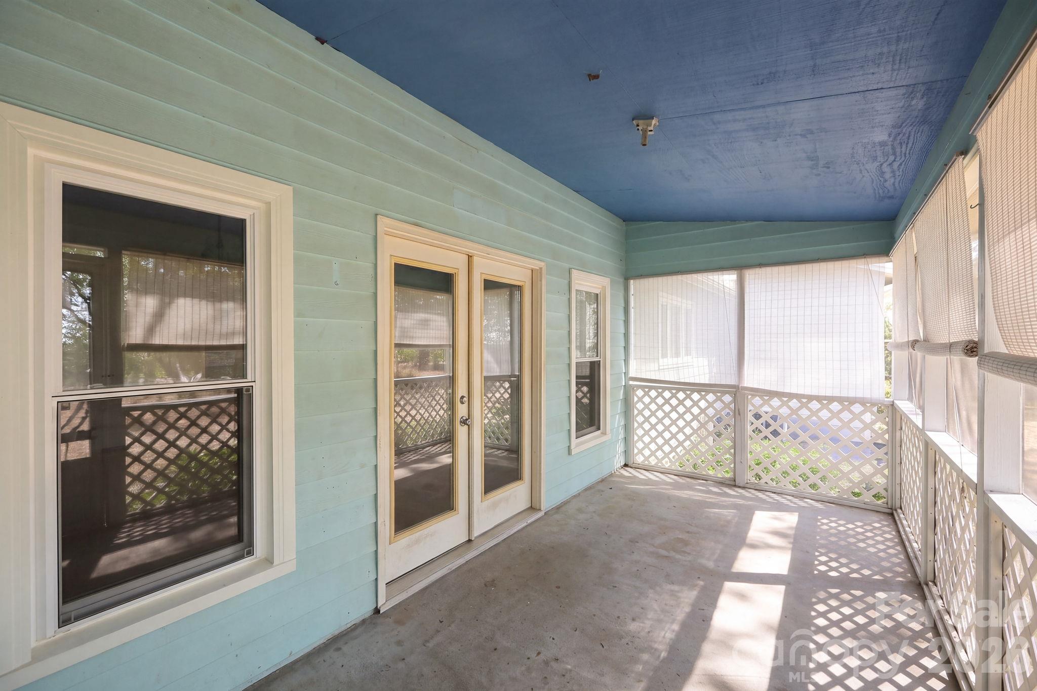 1805 Wellington Hills Circle Property Photo 24