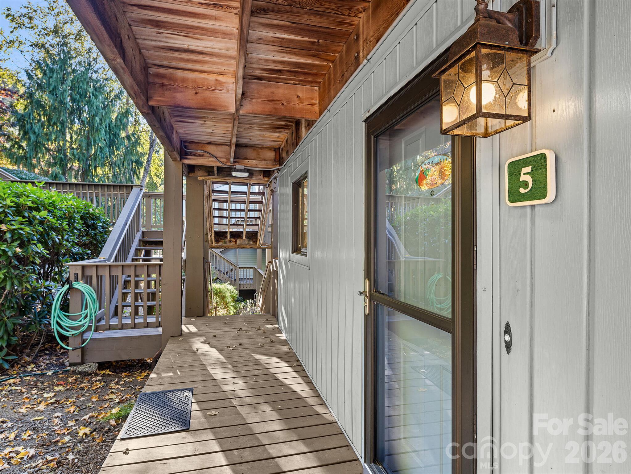 87 Willow Road B-5 Property Photo 3