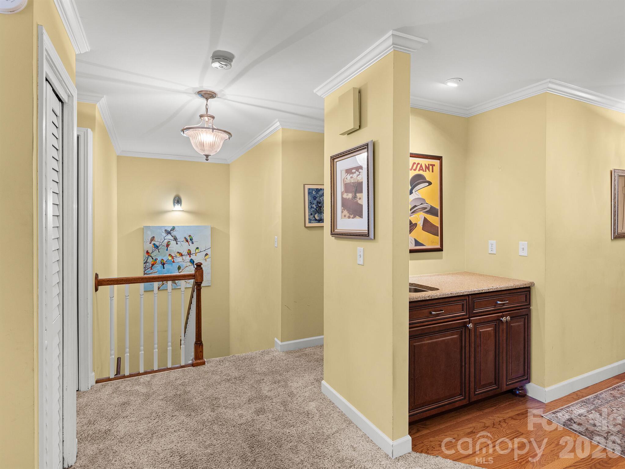 87 Willow Road B-5 Property Photo 17
