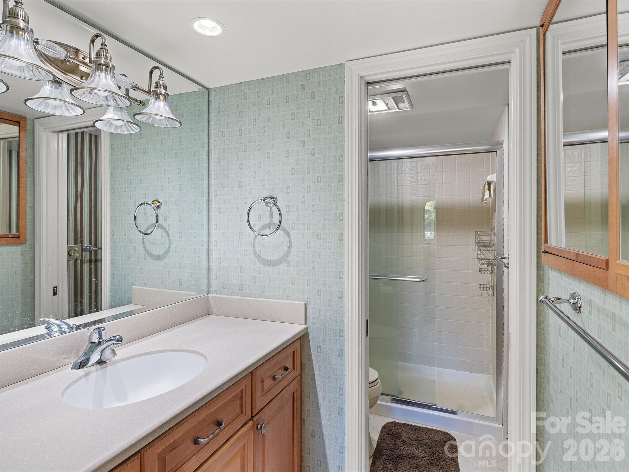 87 Willow Road B-5 Property Photo 22
