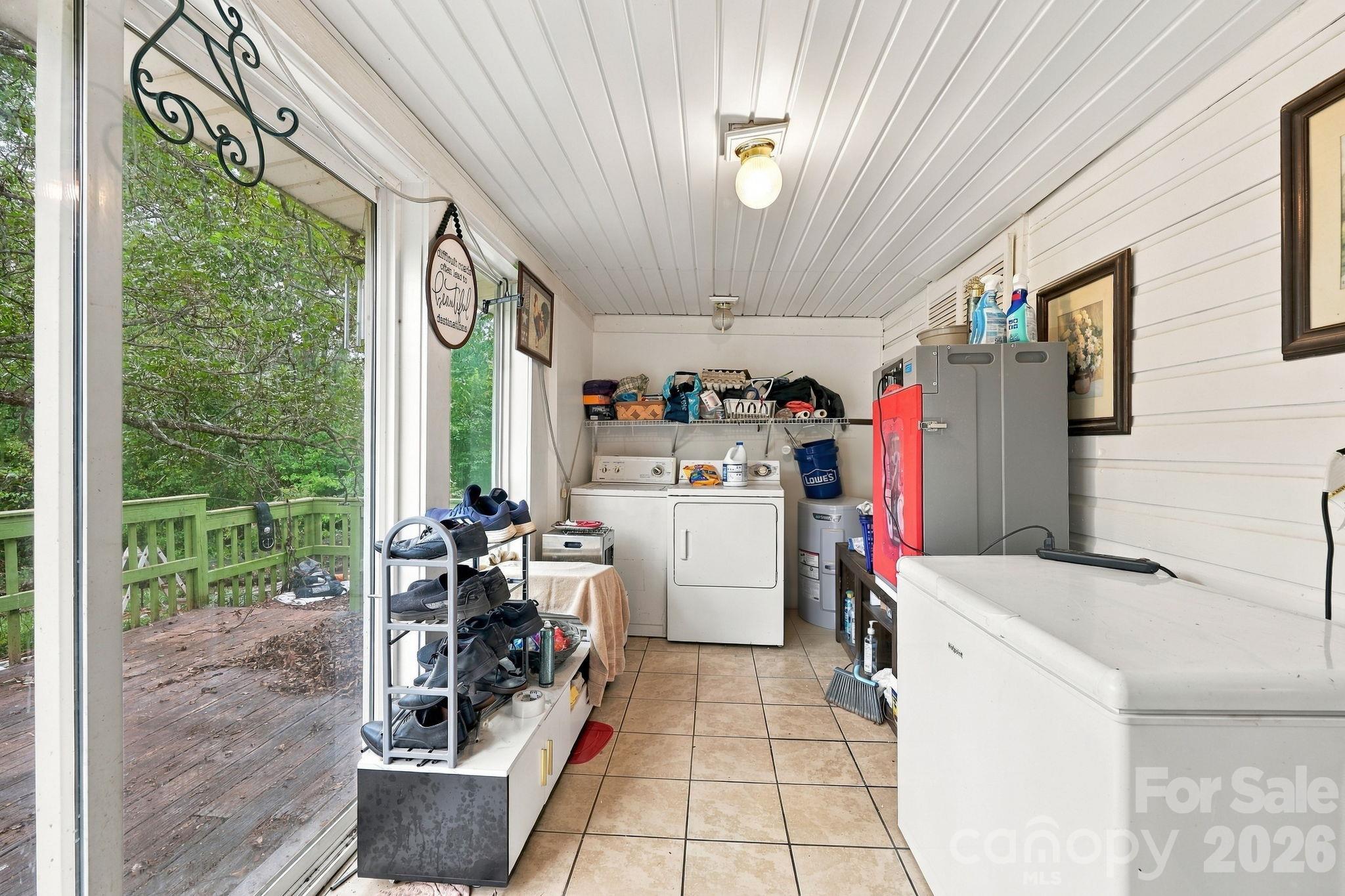 250 Circus Trail Property Photo 21