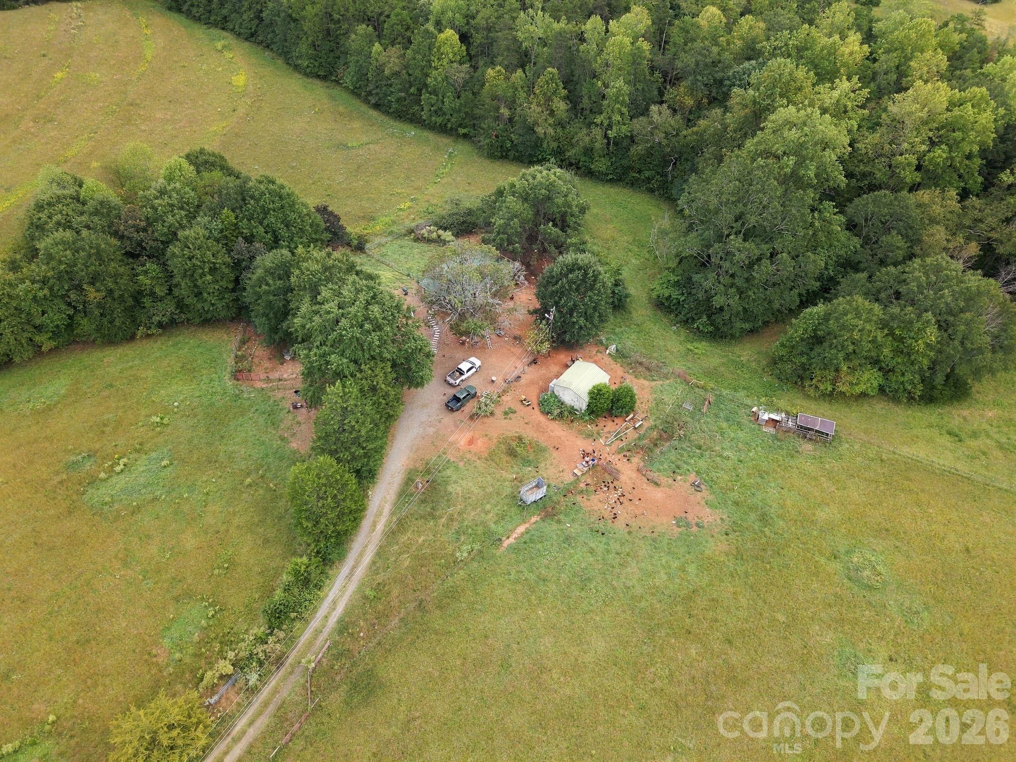 250 Circus Trail Property Photo 35