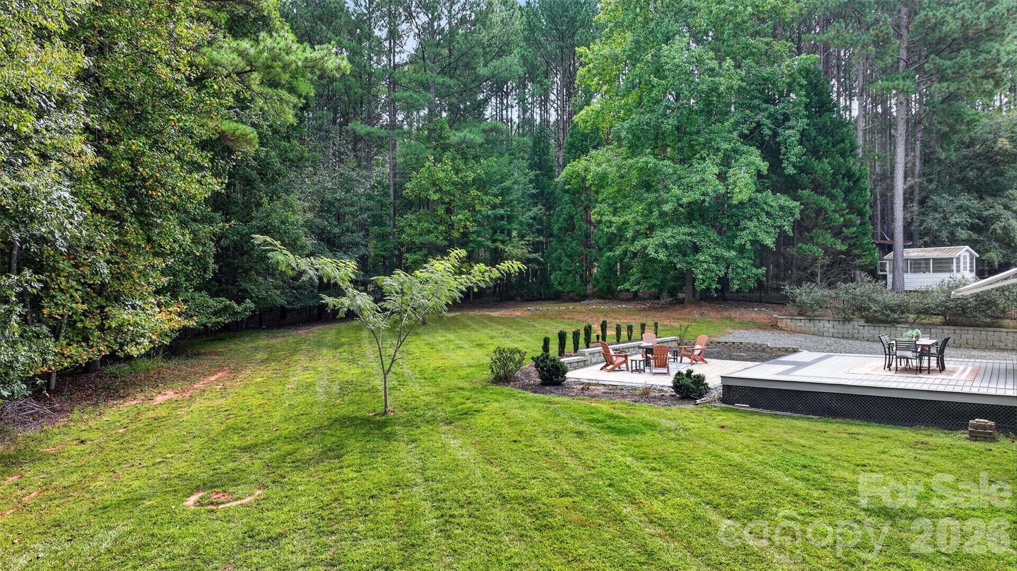 122 Maple View Drive Property Photo 14
