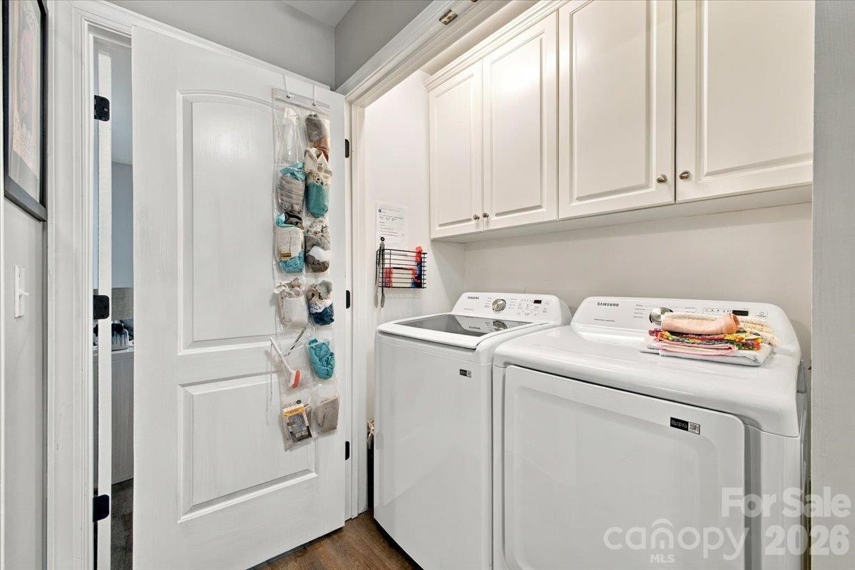 546 Pennyfields Lane Property Photo 25