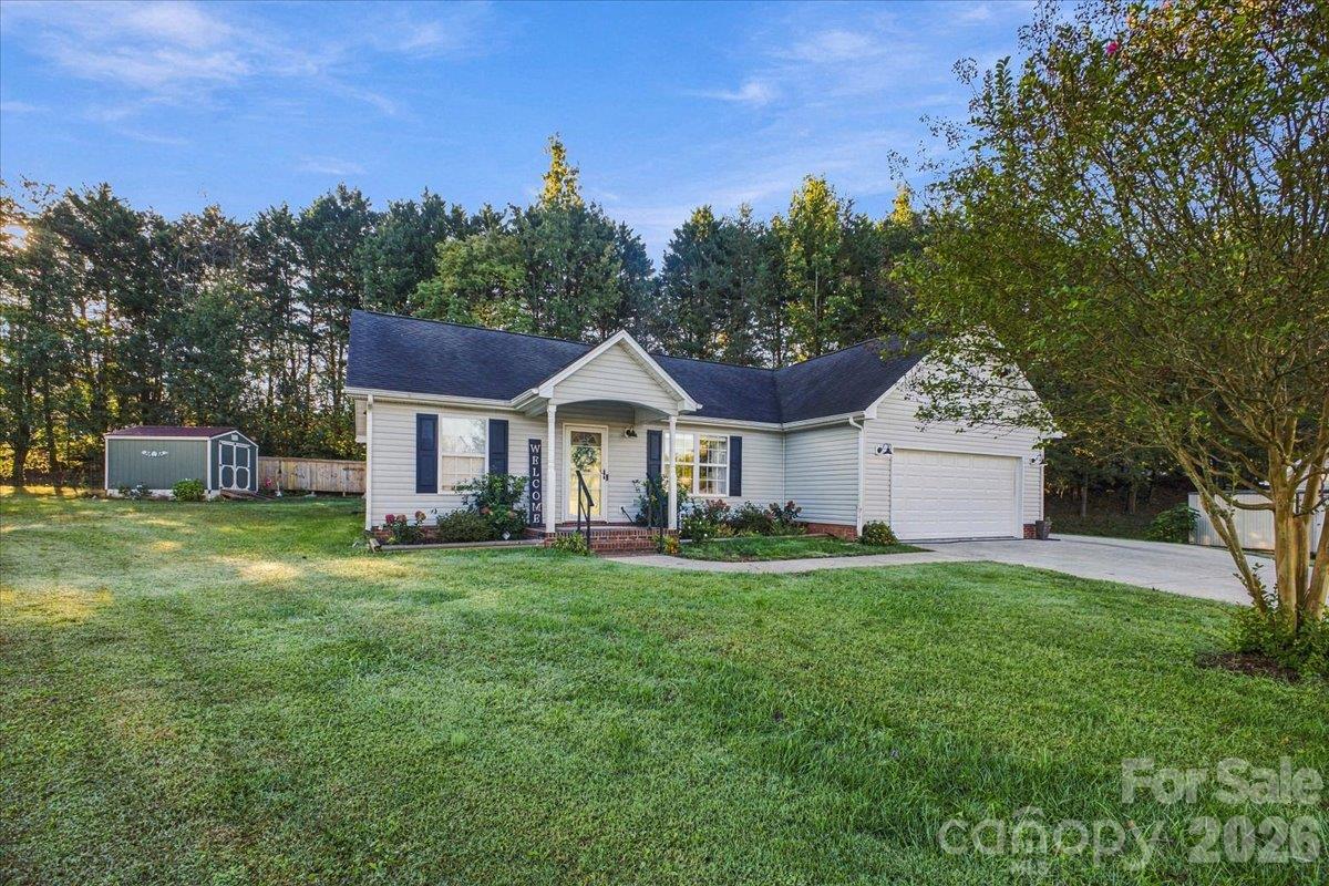 546 Pennyfields Lane Property Photo 32