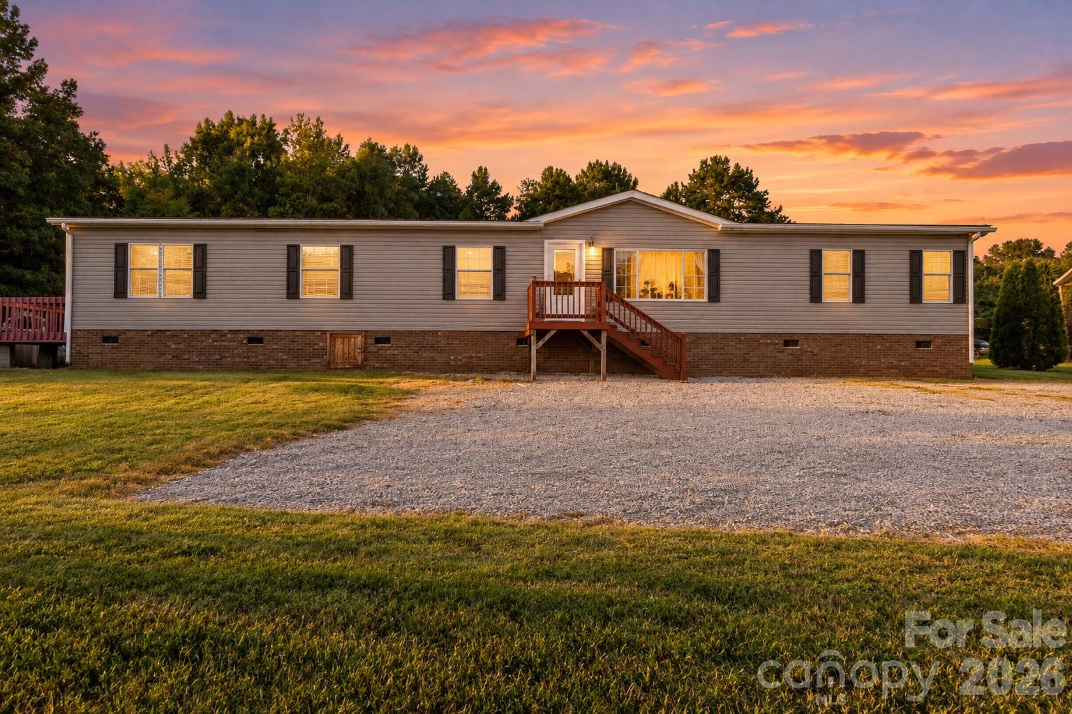 4770 Enochville Road Property Photo 1