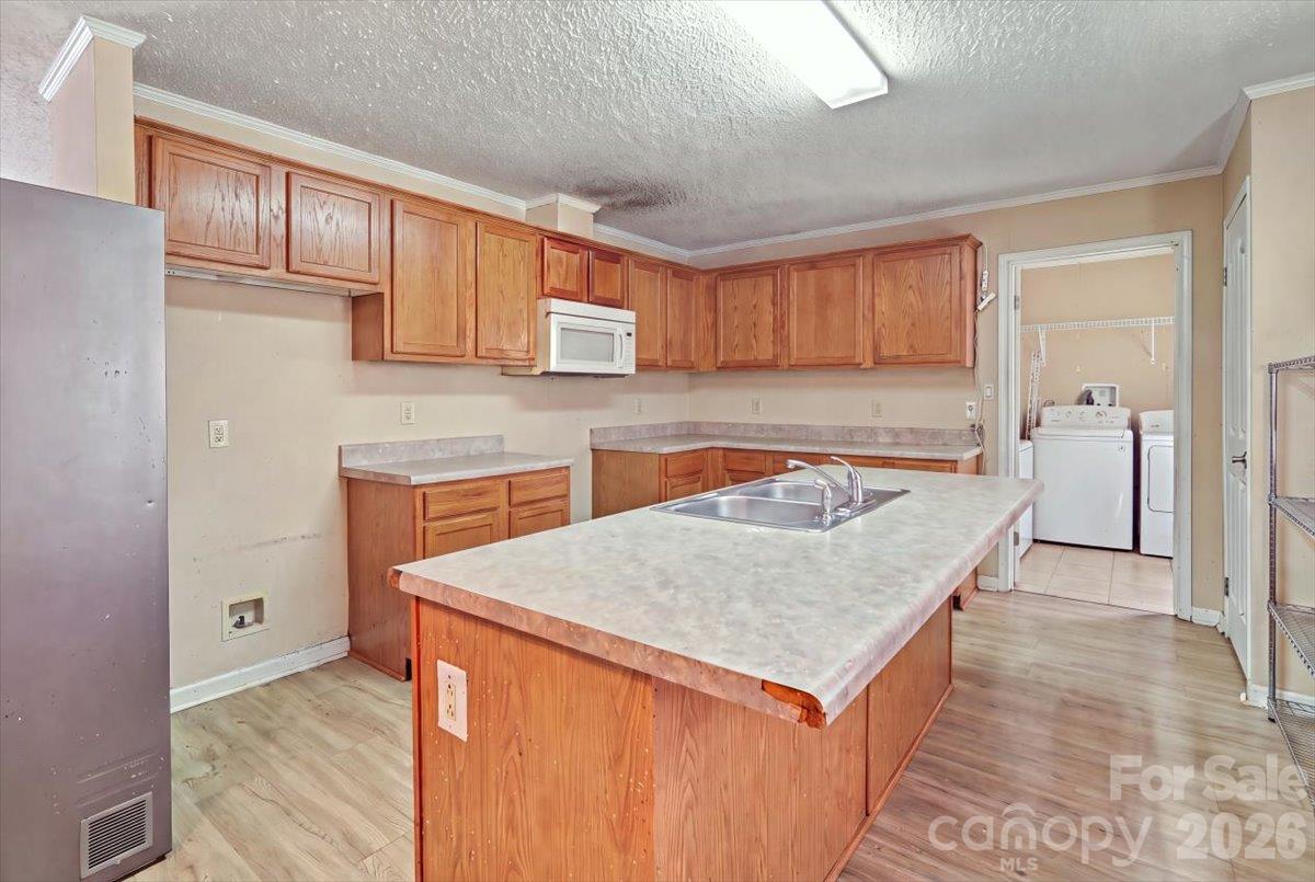 111 Magnolia Gardens Drive Property Photo 8
