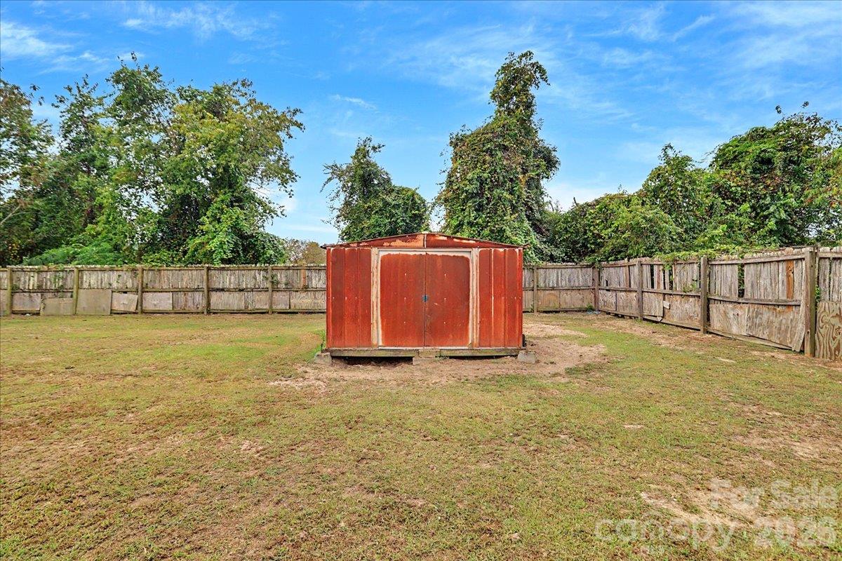 111 Magnolia Gardens Drive Property Photo 30
