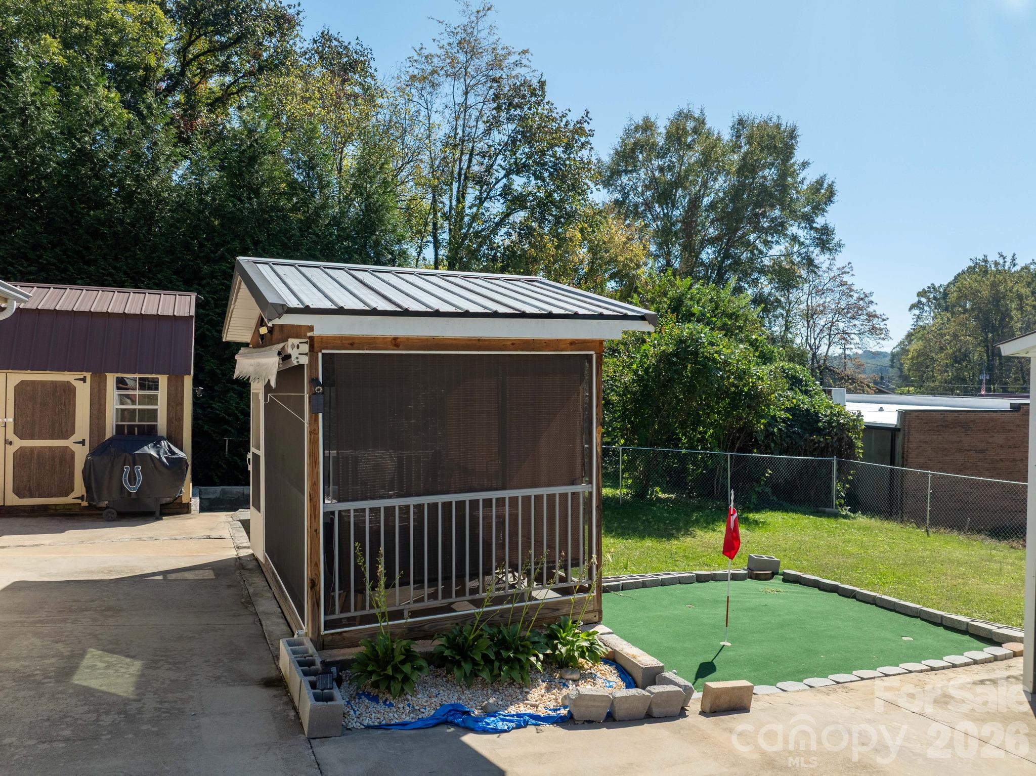 203 Newland Place Property Photo 11