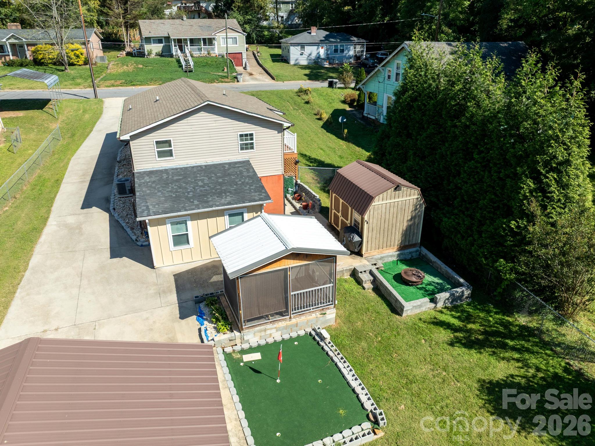 203 Newland Place Property Photo 12