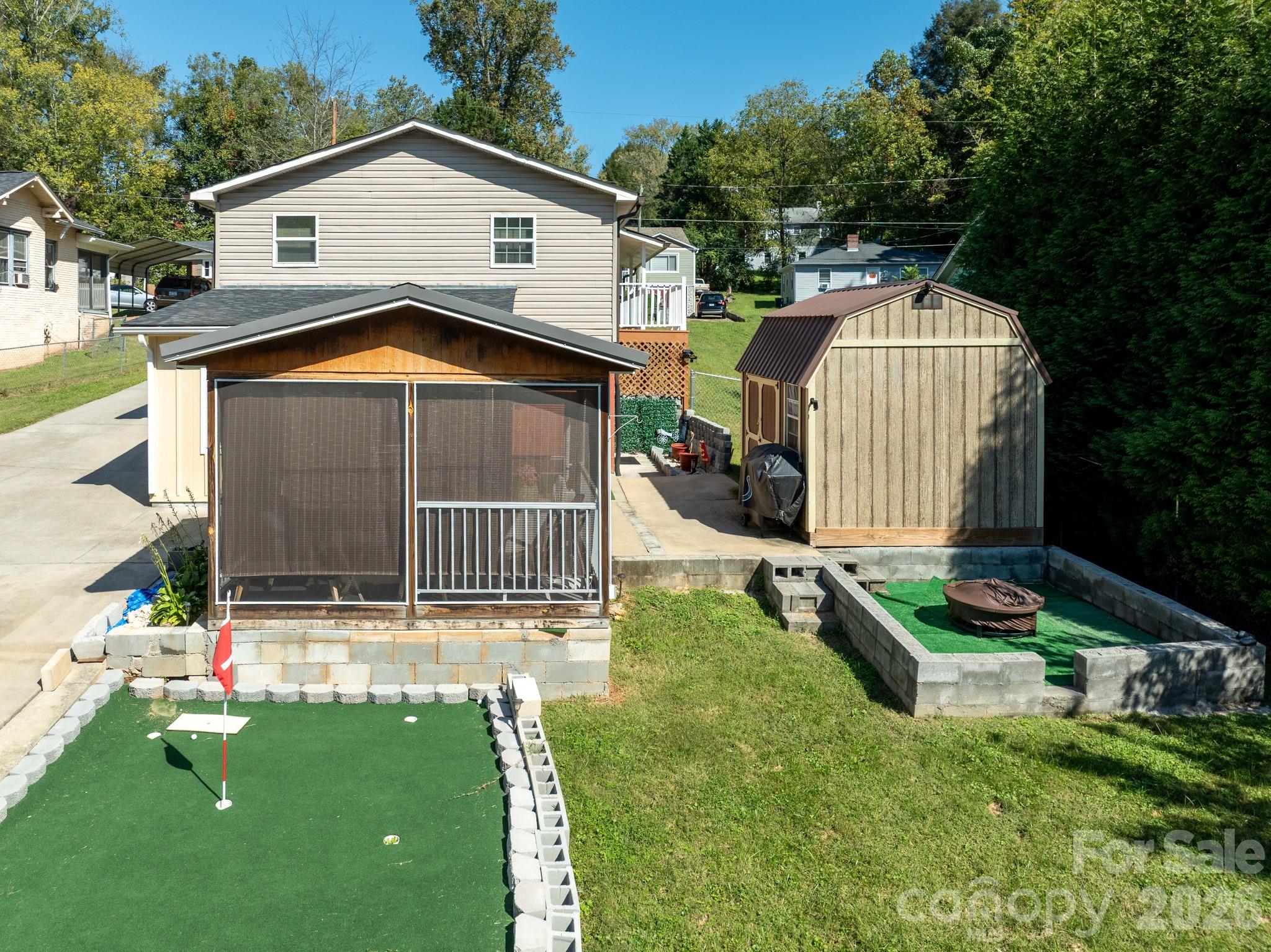 203 Newland Place Property Photo 13