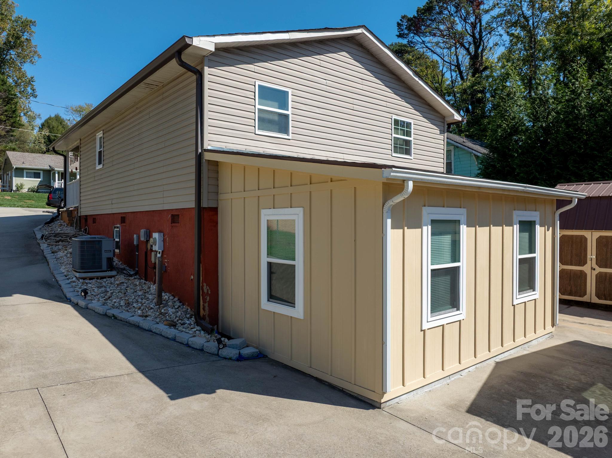 203 Newland Place Property Photo 16