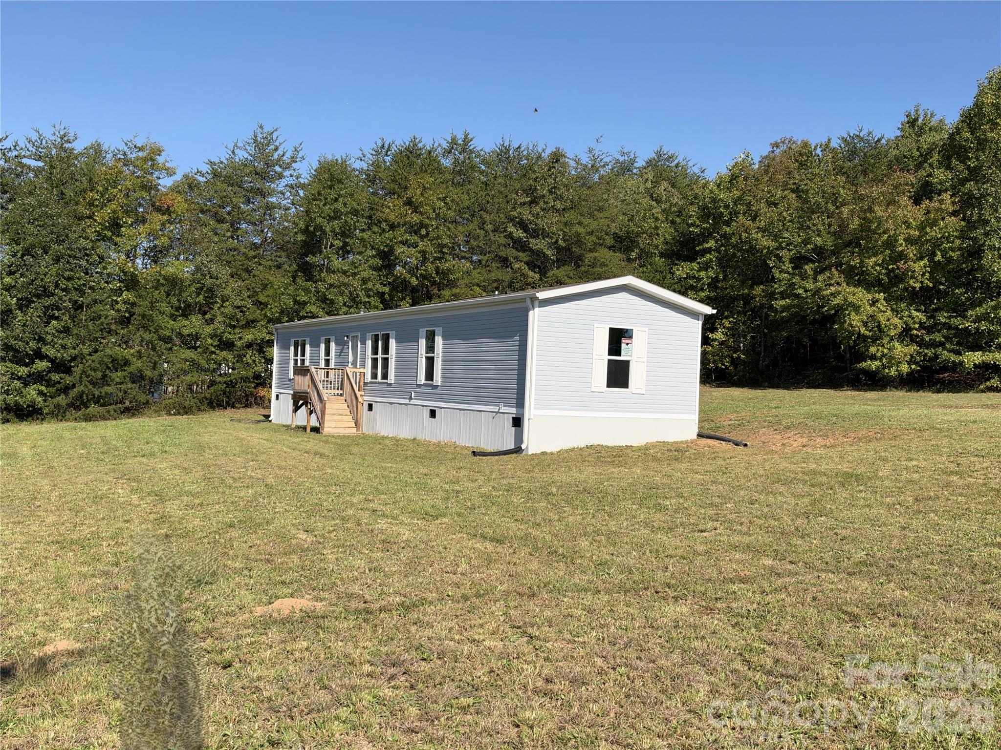 5664 Zion Hill Drive Property Photo 1