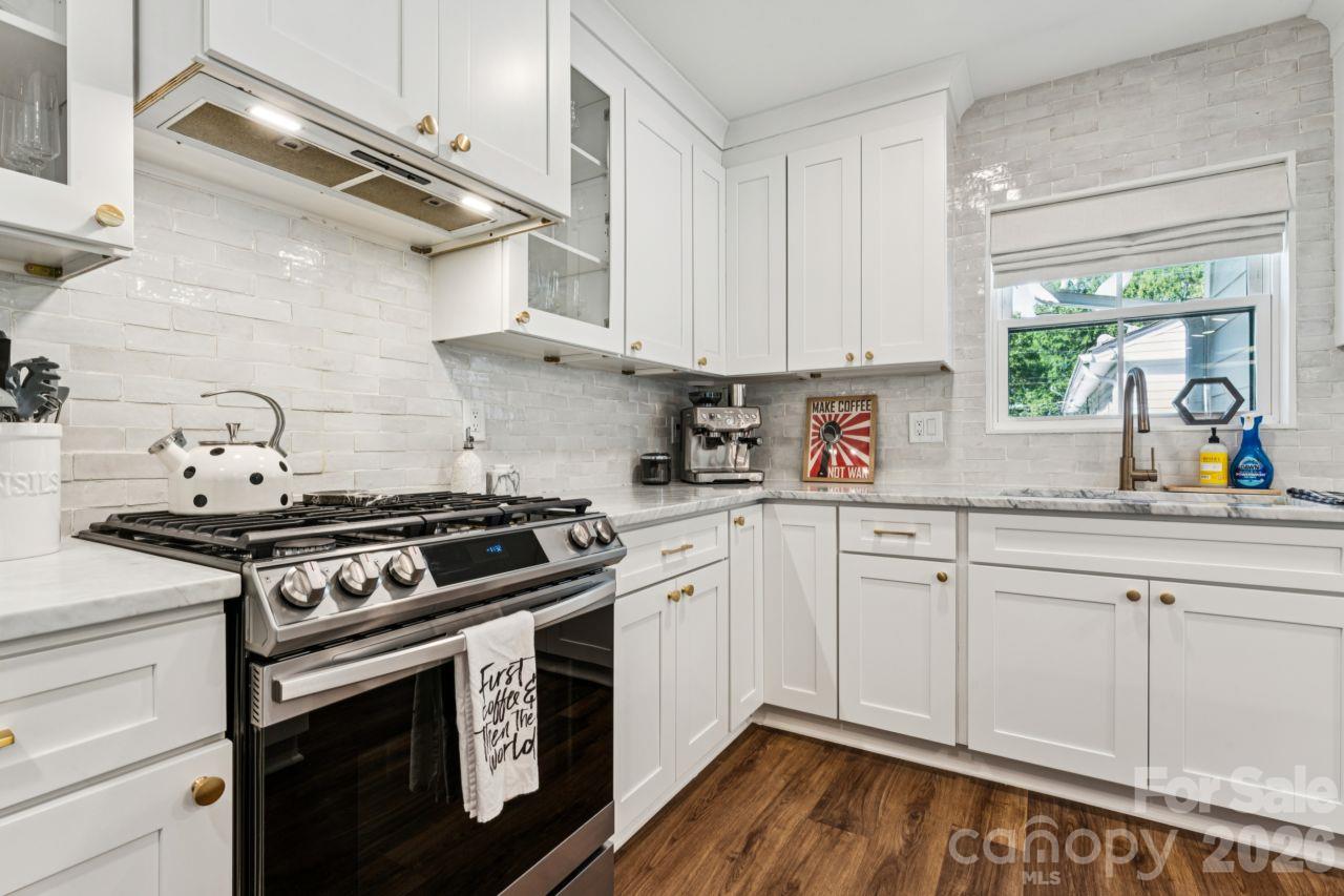 512 Manhasset Road Property Photo 13
