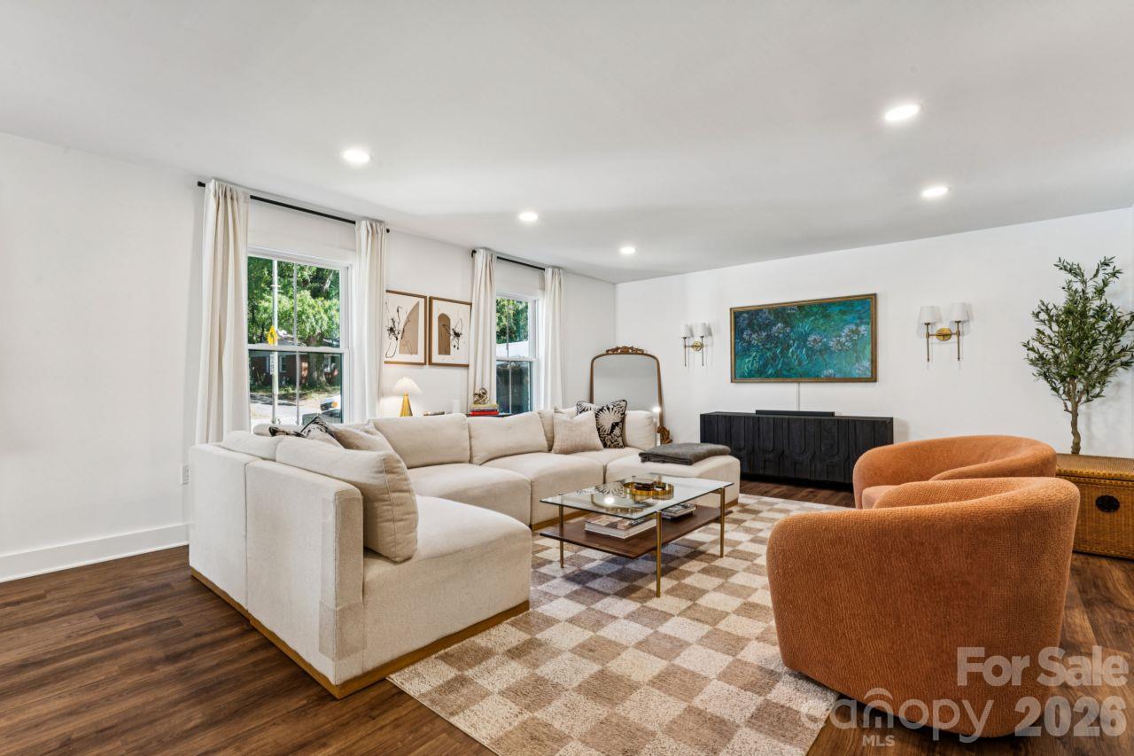 512 Manhasset Road Property Photo 15