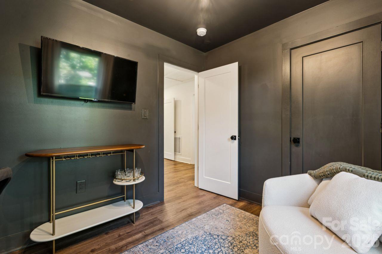 512 Manhasset Road Property Photo 23