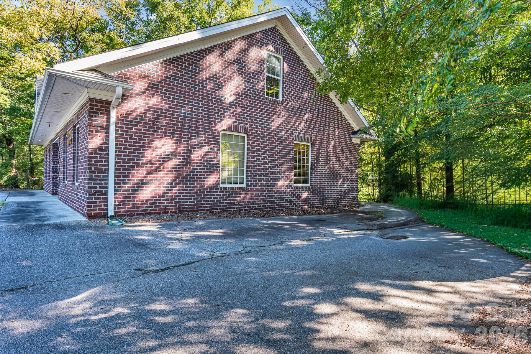 830 Faith Road Property Photo 9