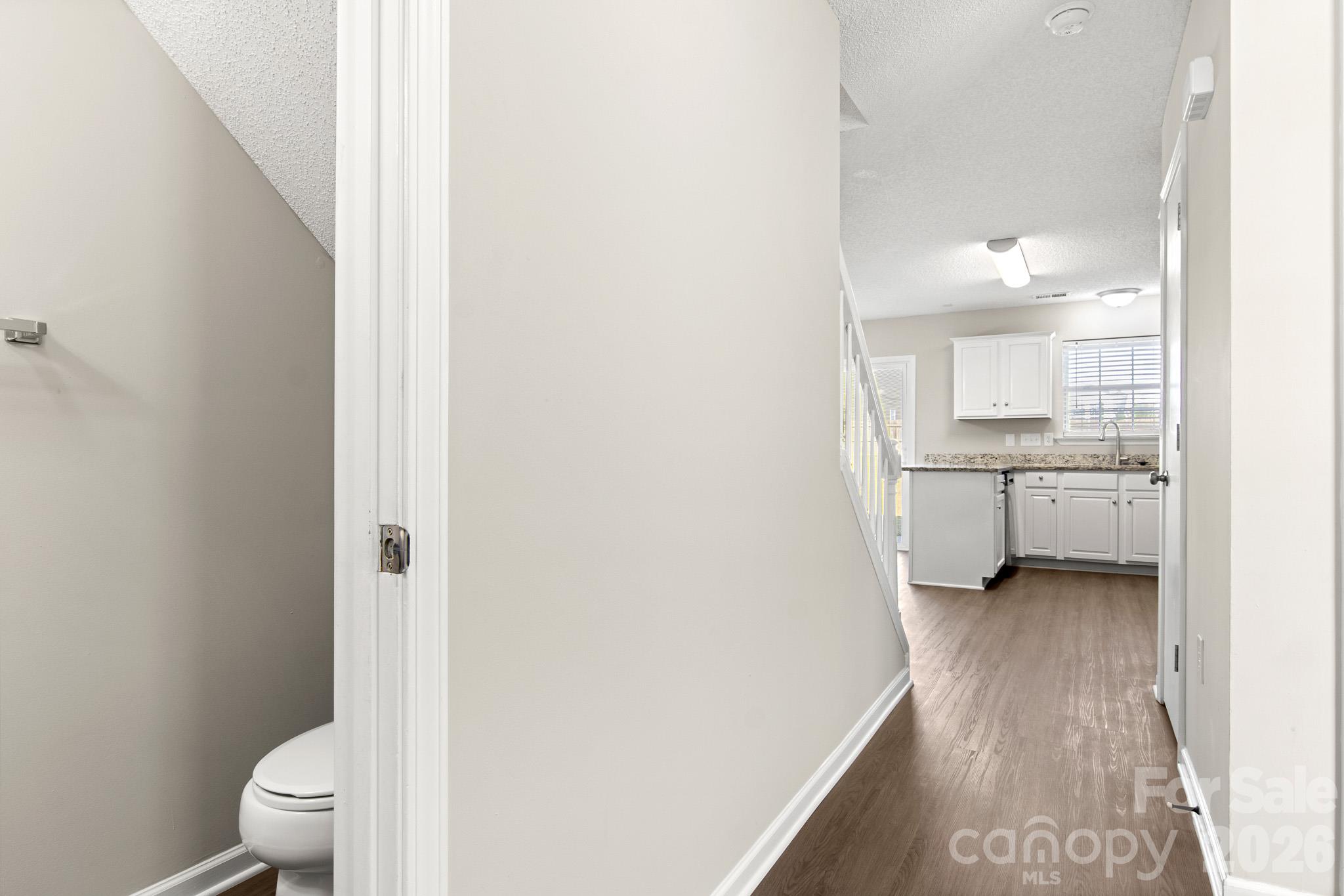 2303 Highland Park Drive Property Photo 7