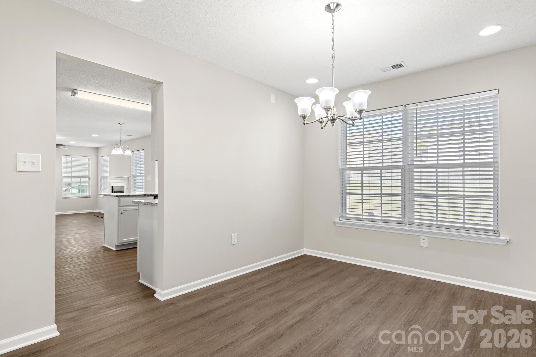 2303 Highland Park Drive Property Photo 13