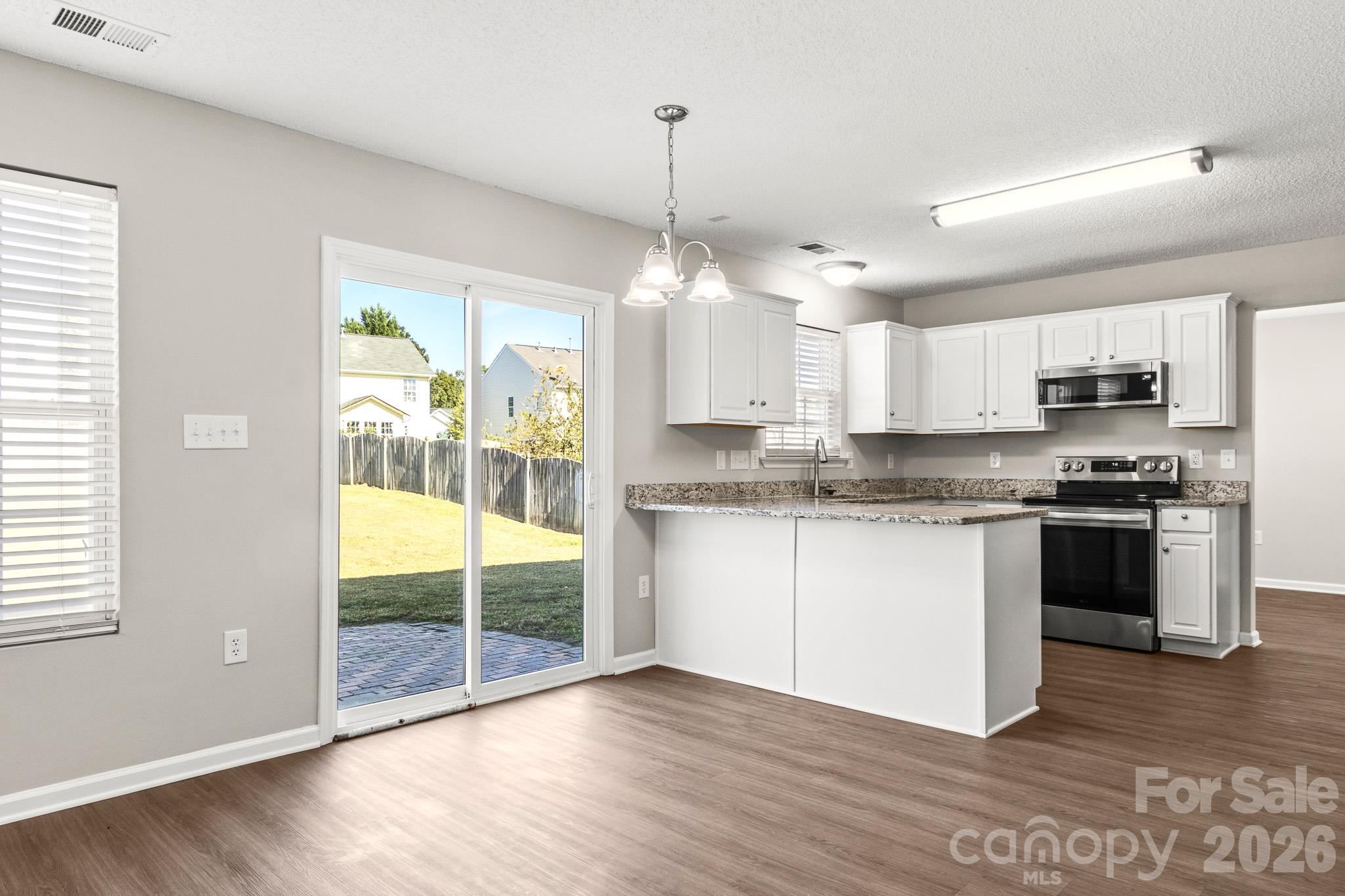 2303 Highland Park Drive Property Photo 19