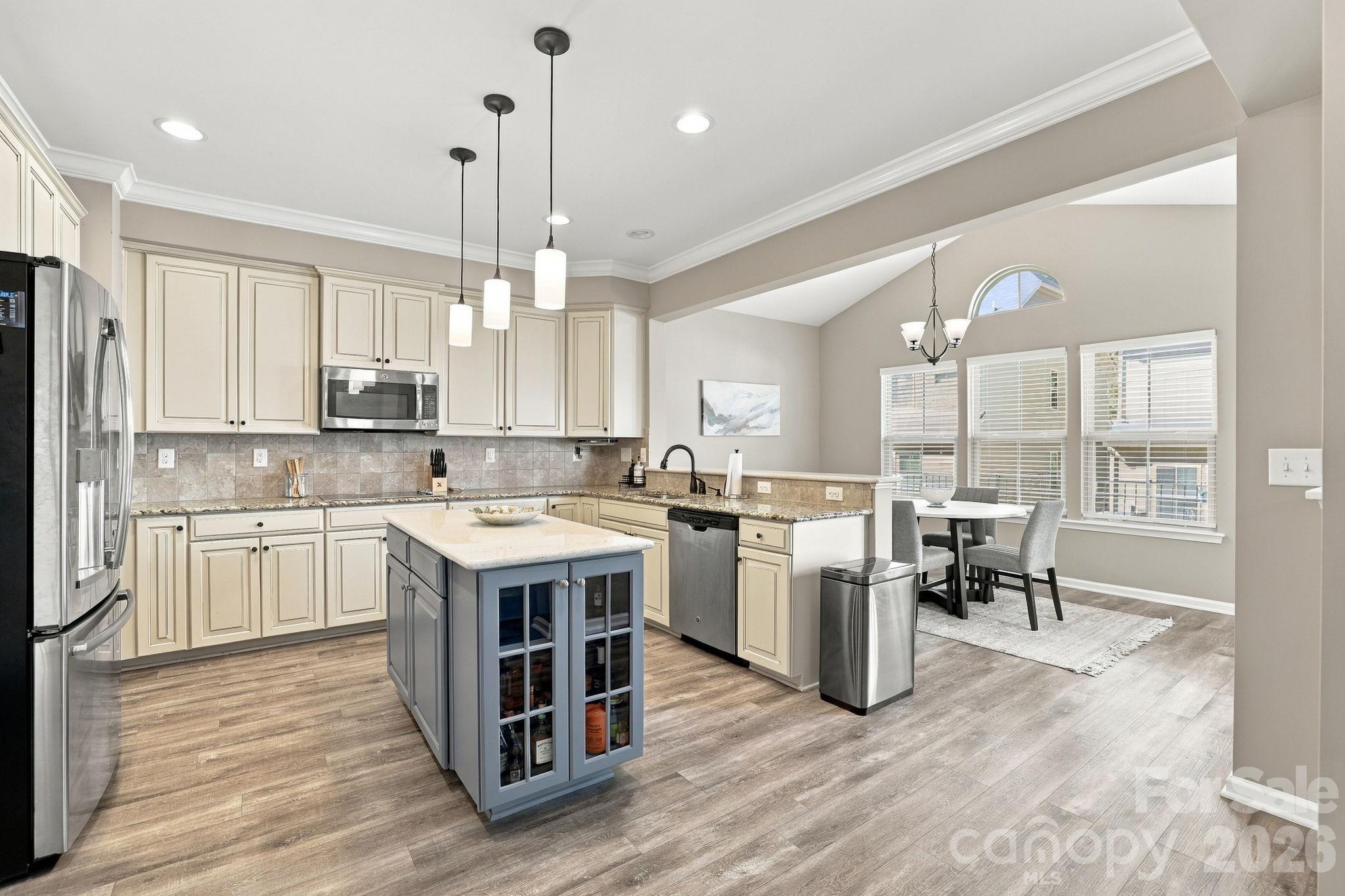4434284 Property Photo 11