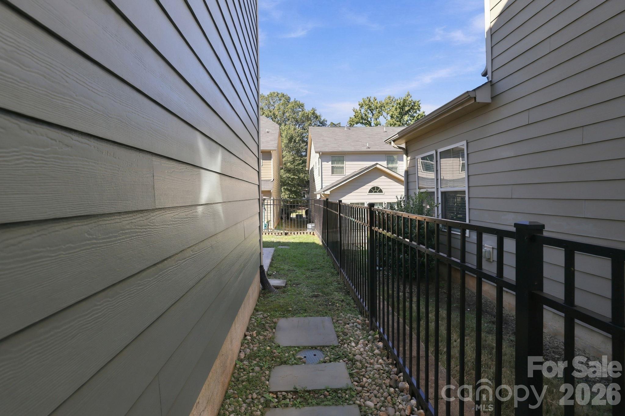 4434284 Property Photo 35