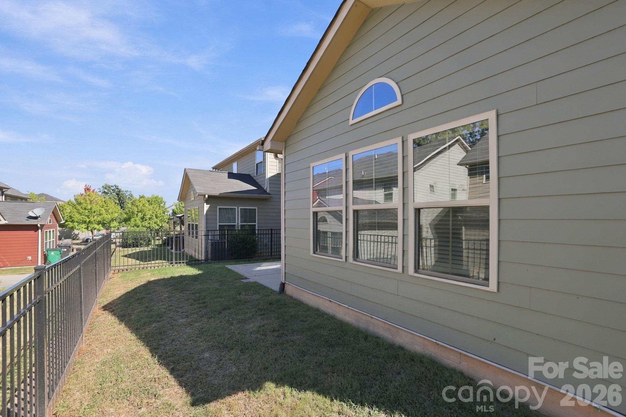 4434284 Property Photo 38