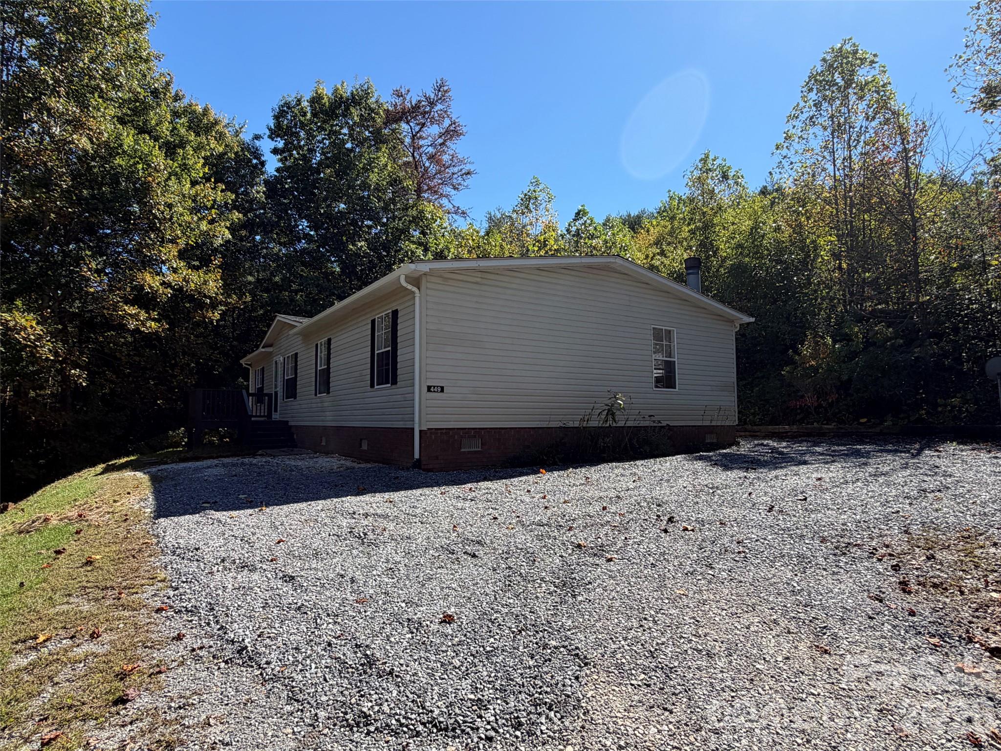 449 Randall Road Property Photo 4