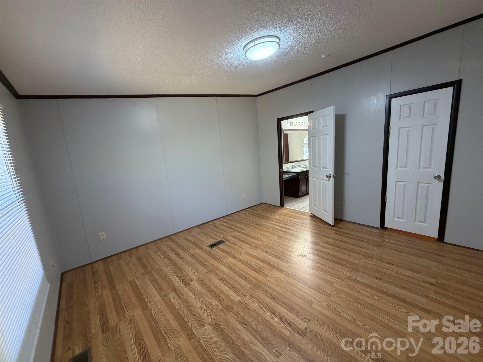 449 Randall Road Property Photo 12