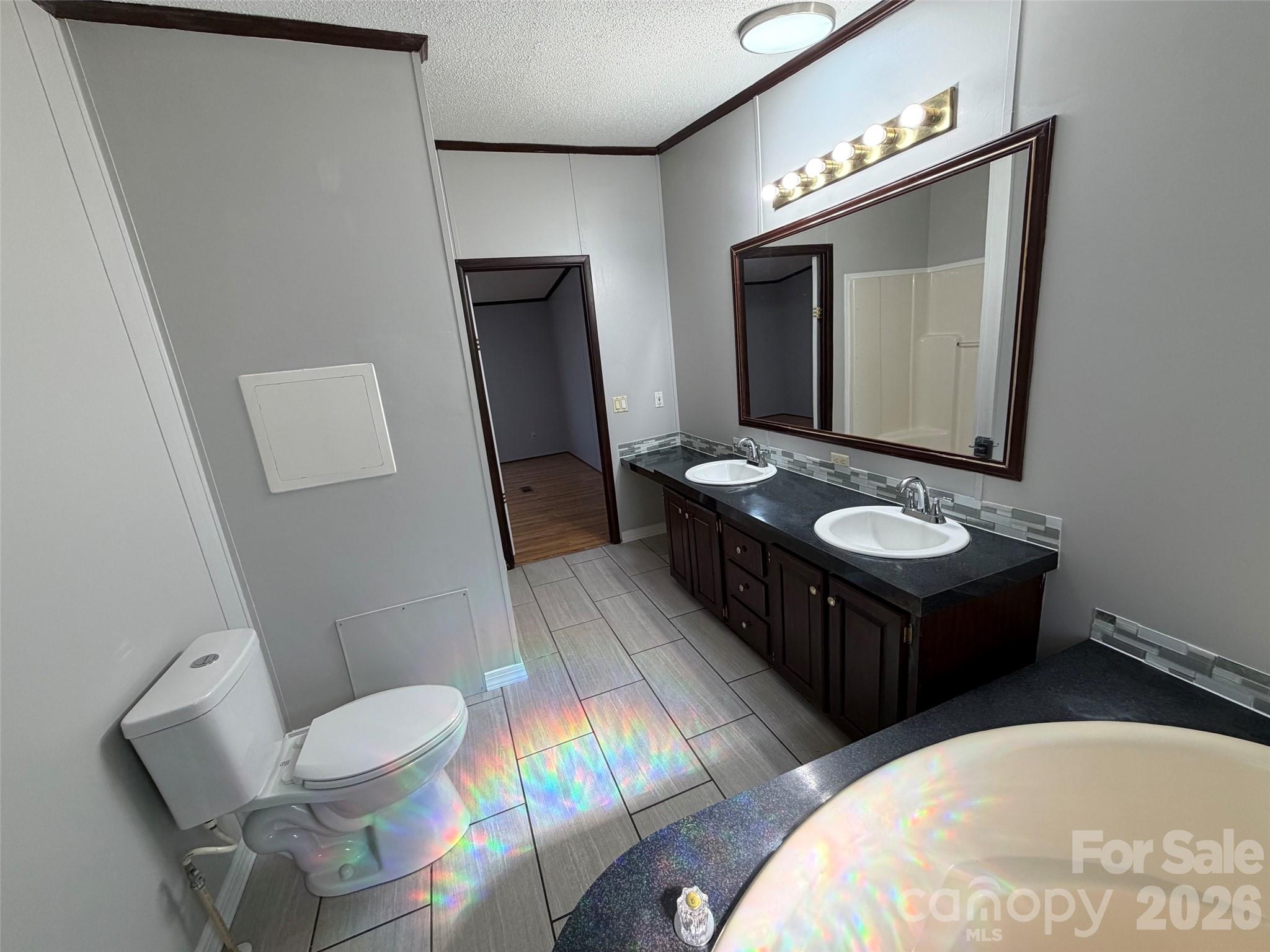 449 Randall Road Property Photo 18