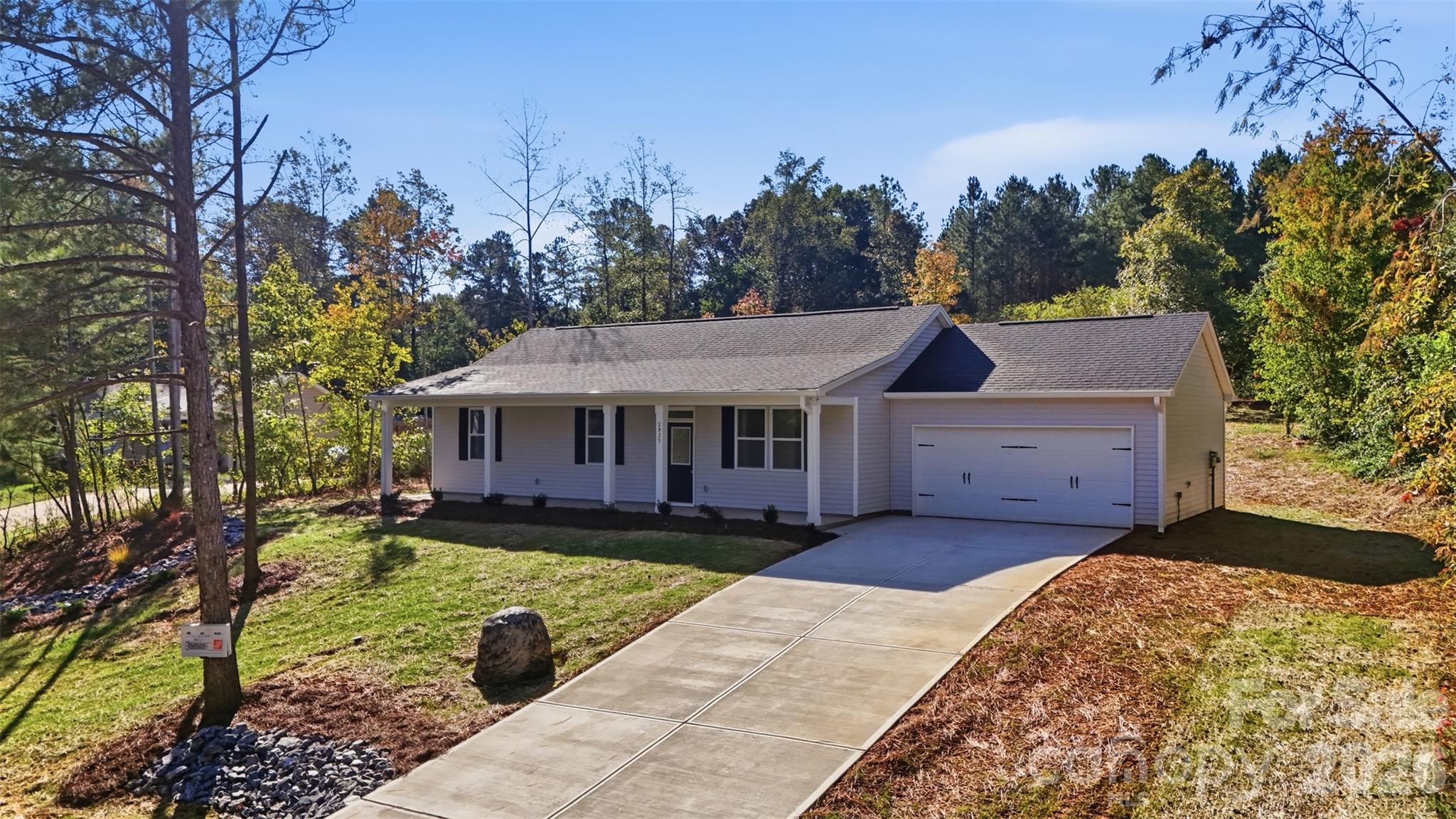 2935 Heavners Farm Court Property Photo 1