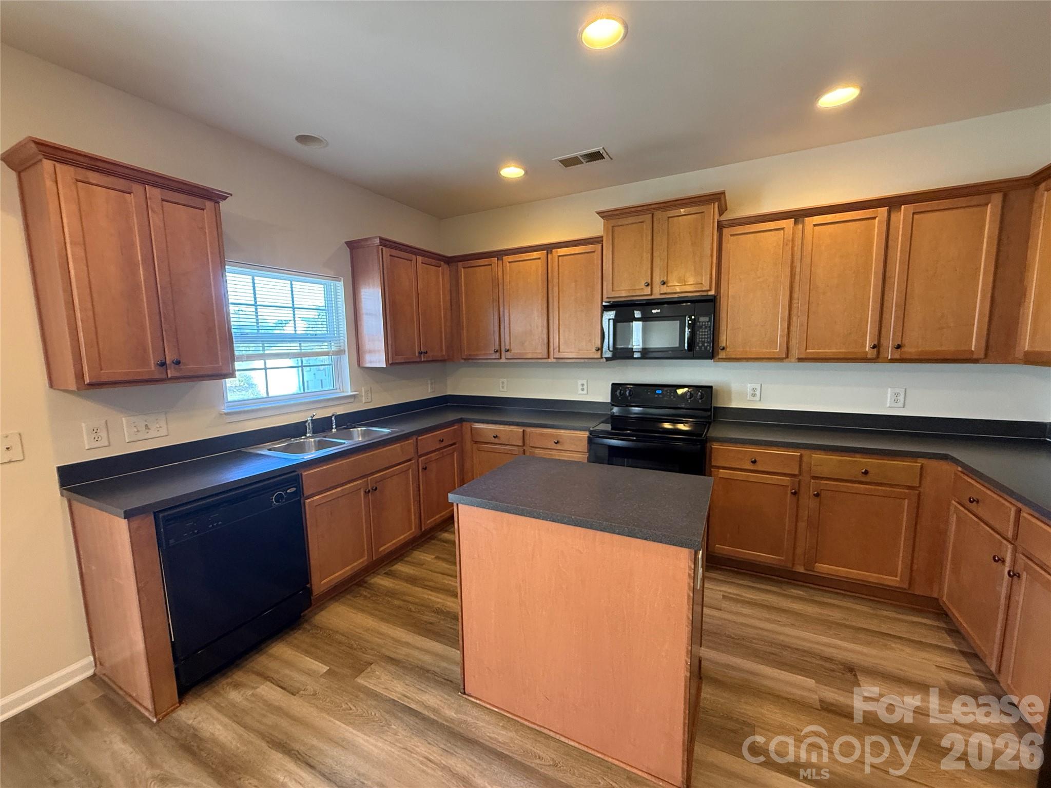 8560 Magnolia Springs Drive Property Photo 7