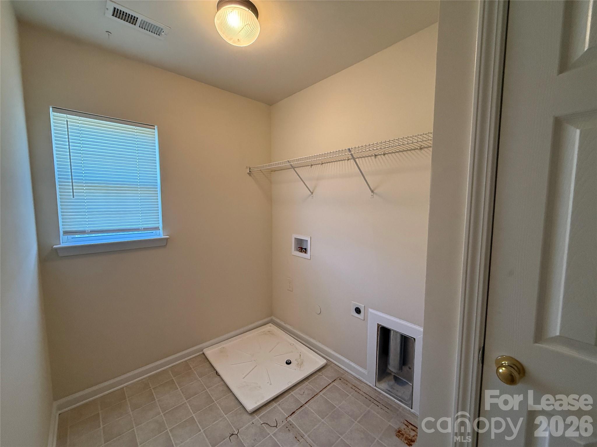 8560 Magnolia Springs Drive Property Photo 18