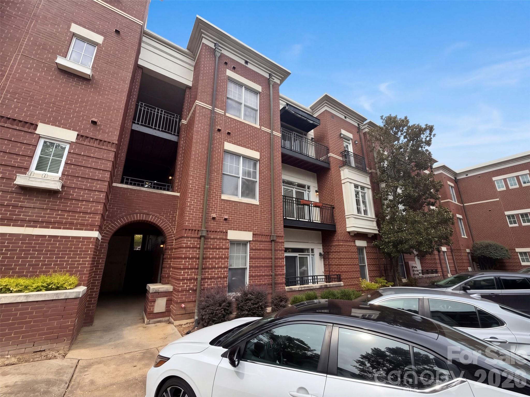 774 N Davidson Street Property Photo 1