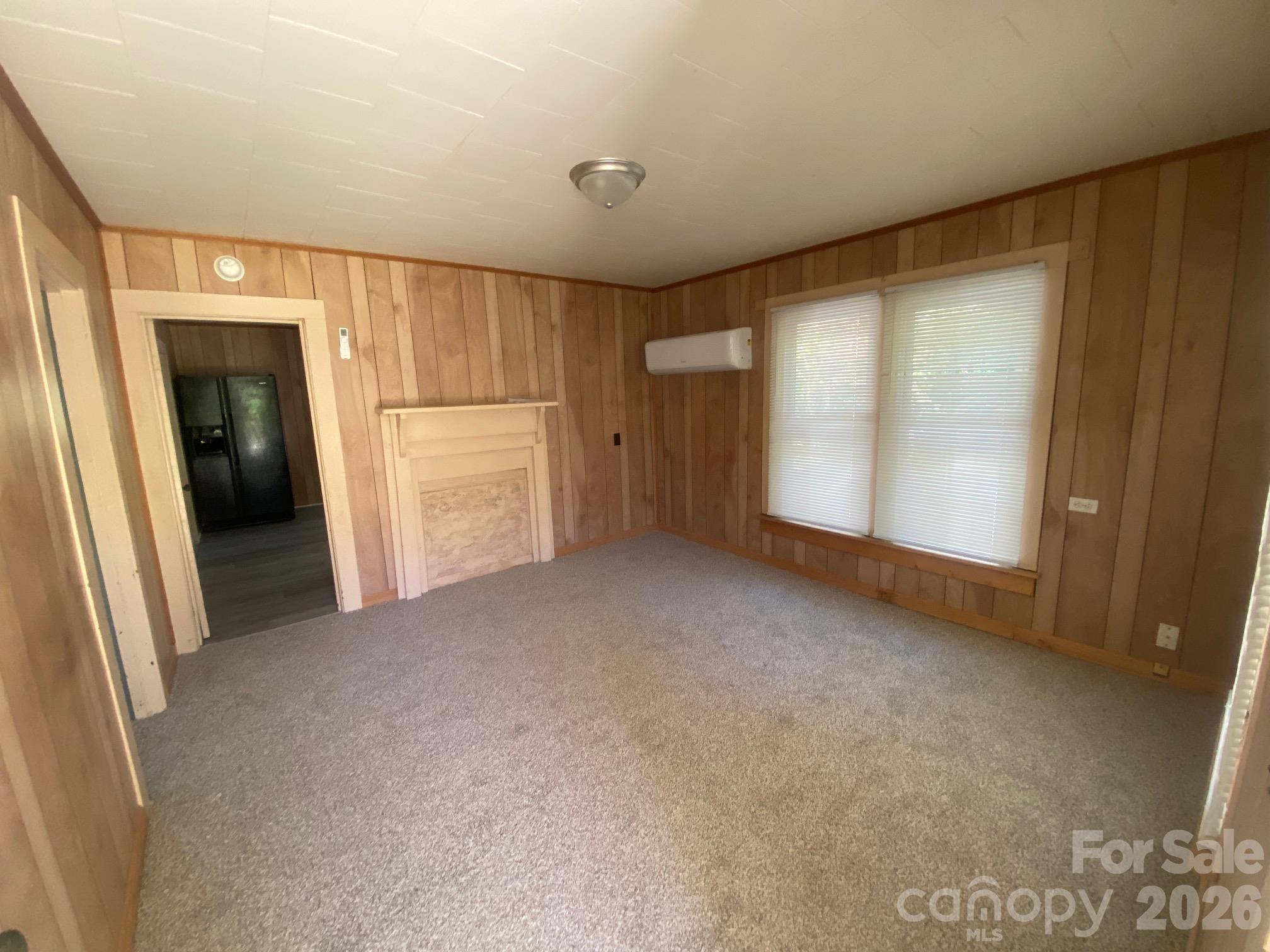 5924 Chapman Drive Property Photo 5