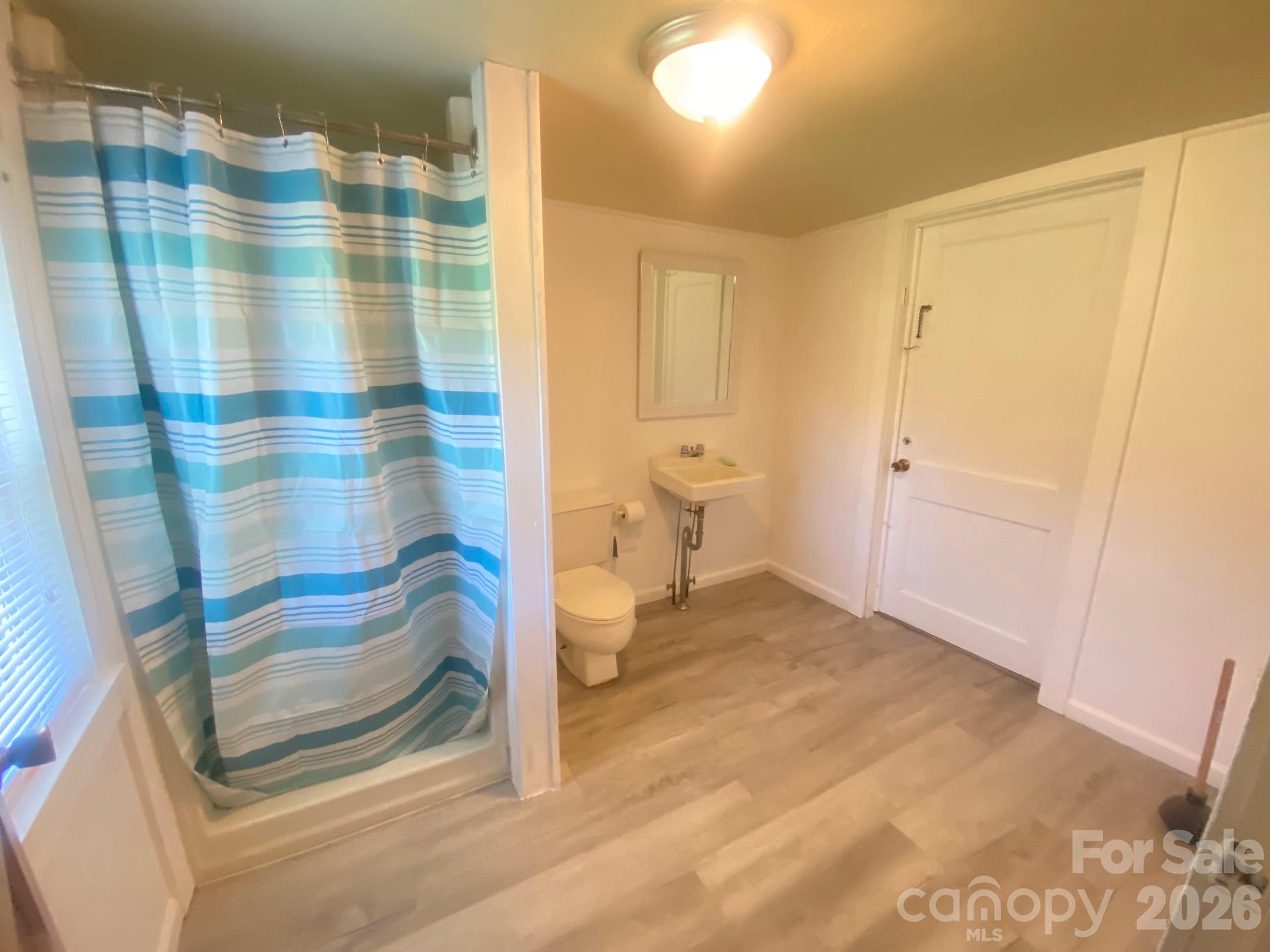 5924 Chapman Drive Property Photo 10