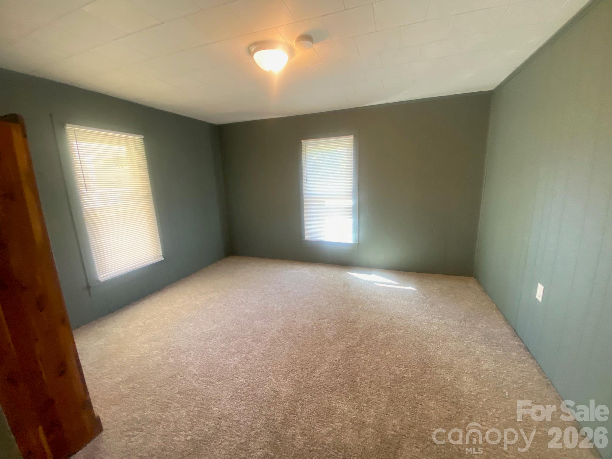 5924 Chapman Drive Property Photo 12