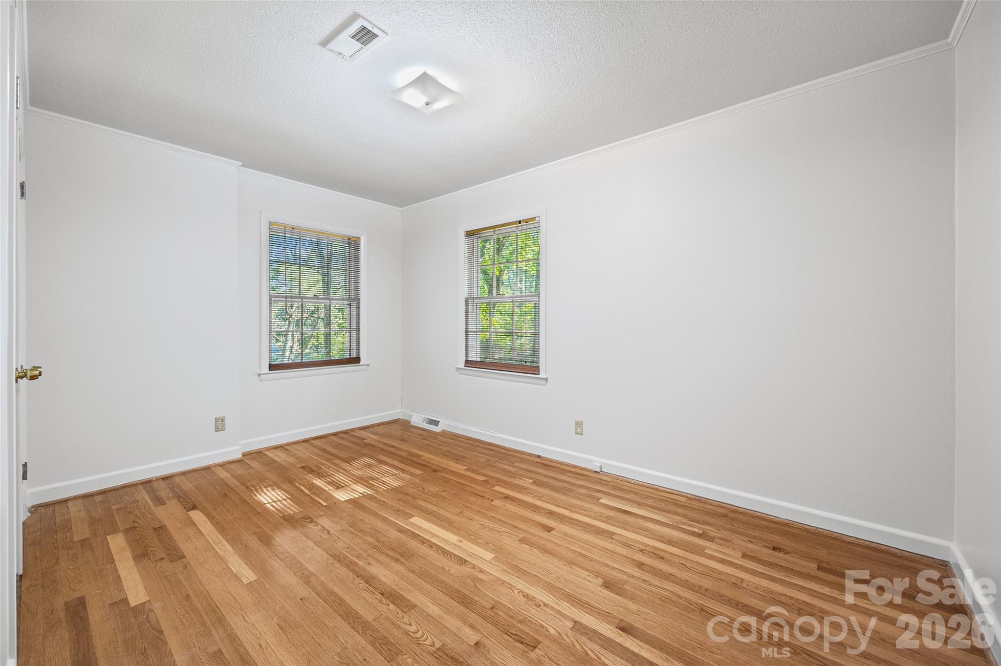 635 Glendale Drive Property Photo 18