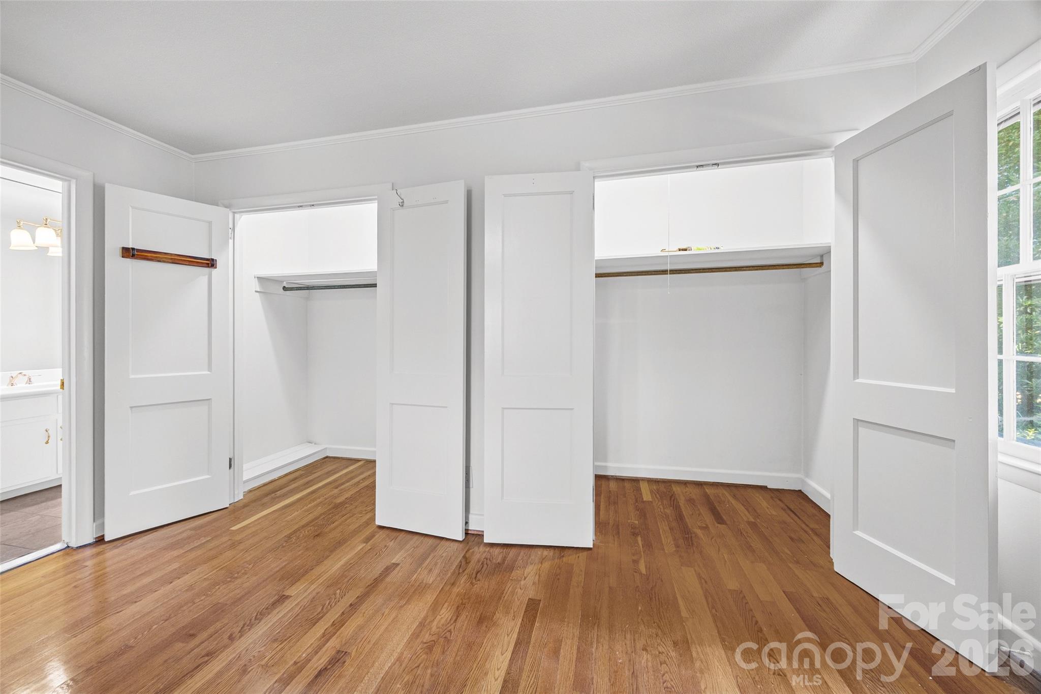 635 Glendale Drive Property Photo 24