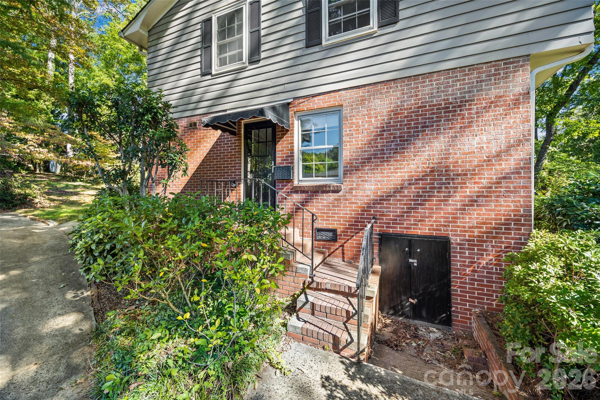 635 Glendale Drive Property Photo 25