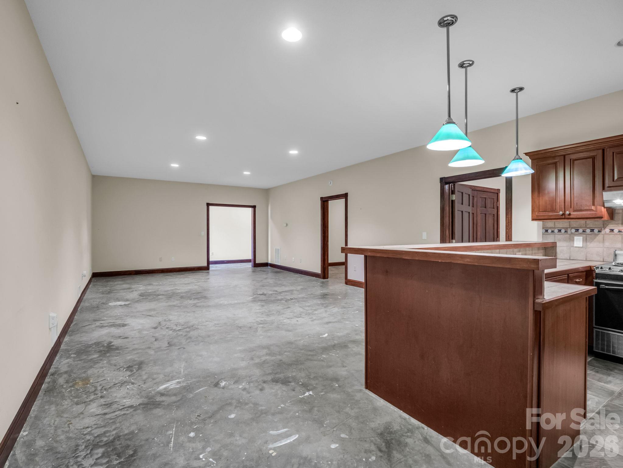 144 Neighborly Drive Property Photo 28